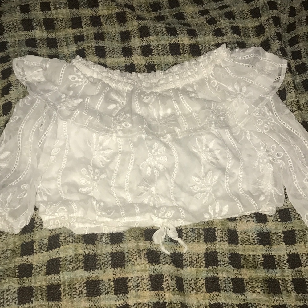 White crop top